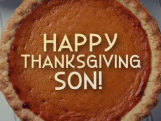 Feature image for article on how to say Happy Thanksgiving to a son